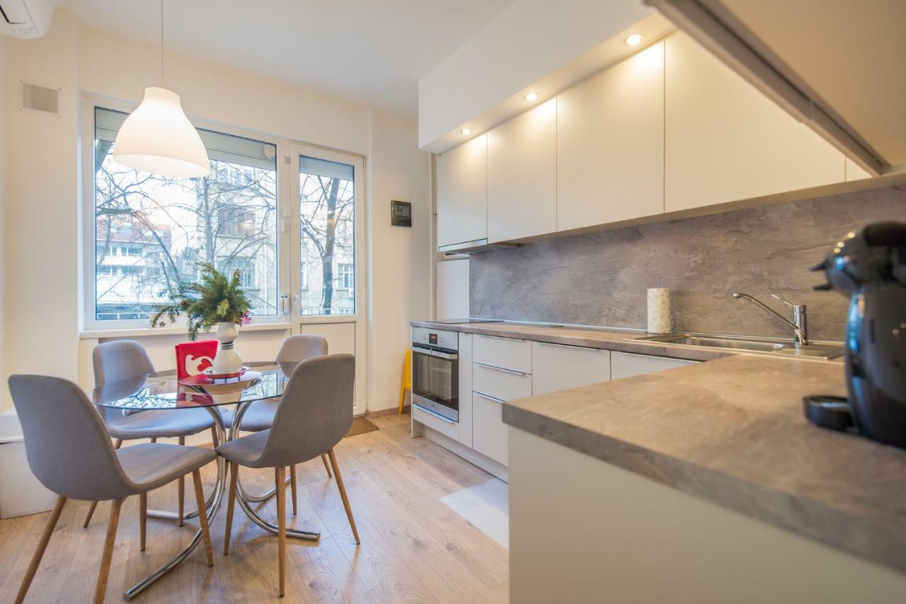 Chic And Spacious Apartment In Central Sofia - Patriarh Evtimiy By Flat Mаnager Екстериор снимка